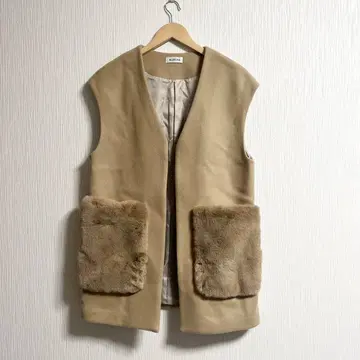 새상품급 BLUELEA 블루레아 퍼 포켓 울 베스트 베스트 카멜