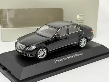 1/43 메르세데스 벤츠 W212 E클래스 블랙