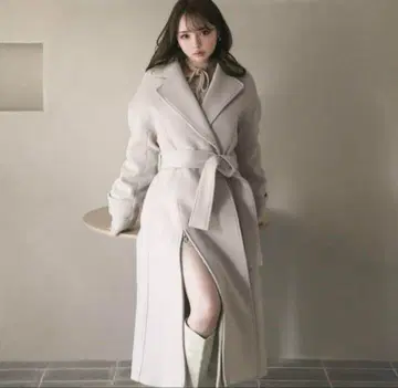 ANDMARY 카롤라 울 슬릿 롱 코트