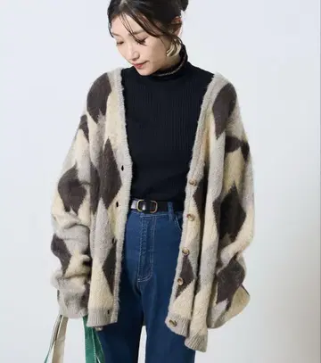 freaks store 다이아 무늬 니트 가디건