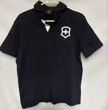 VICTORINOX 네이비 계열 피케 셔츠 M 사이즈