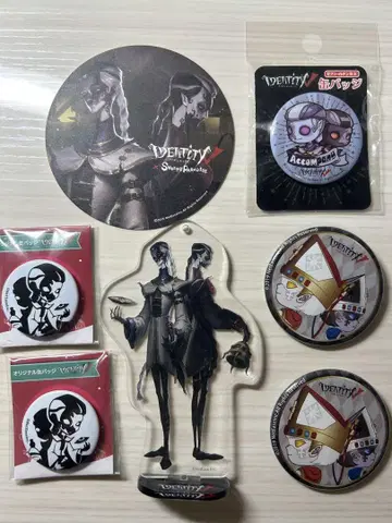 Identity V 화이트 블랙 아크릴 스탠드 배지 세트 5점