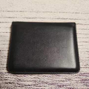 NOMAD 가죽 카드 케이스