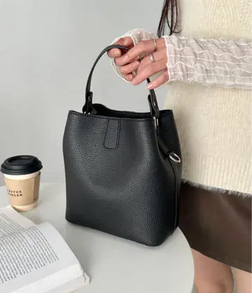 CLEA 2WAY 원 핸들 백