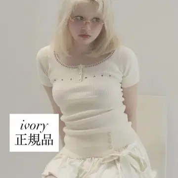 andmary Lacey mary 로고 탑스