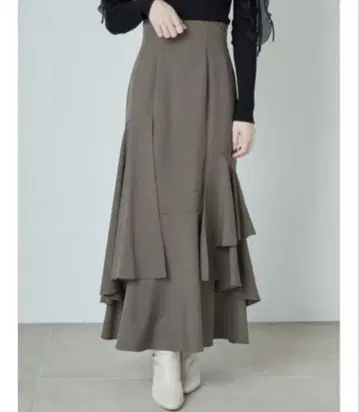 SNIDEL 티어드 머메이드 스커트