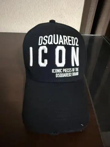 DSQUARED2 ICON 블랙 캡
