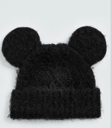 미키마우스 귀 달린 블랙 니트 모자