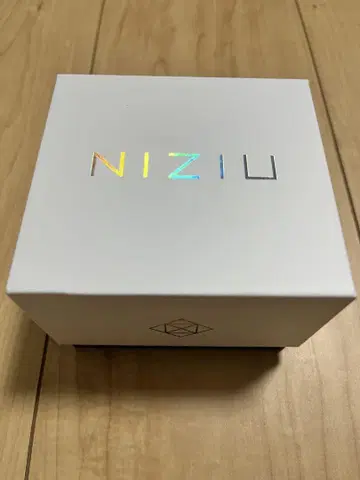 NiziU 라이트 스트랩
