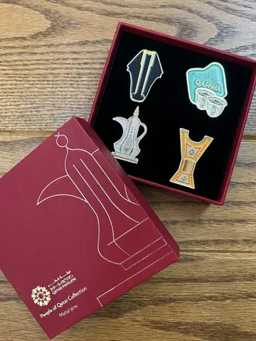 EXPO2025 카타르 핀 배지 4개 set / B