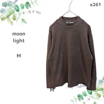 문라이트 긴팔 티셔츠 M 사이즈 캐주얼 모크넥