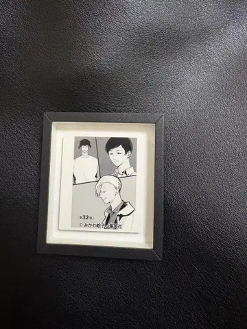 망각 배터리 애니메이트 카페 미니 프레임 배지 국도 마키타 키리시마