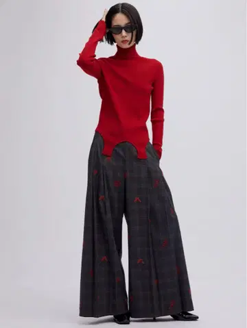 AMERI 아메리 CHECK FLOWER PLEATS PANTS
