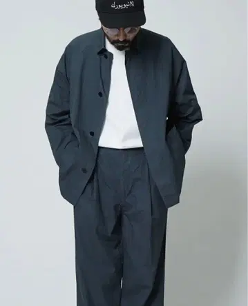 스틸 바이 핸드 가먼트 다이 하프 코트