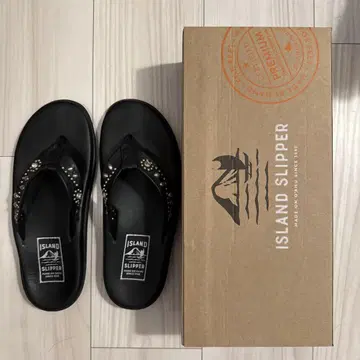 Island Slipper x HTC 콜라보 플립플랍