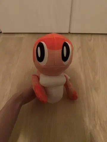 샤리타츠 웅크린 모습 봉제 인형
