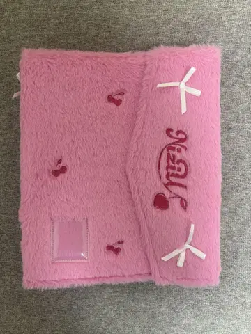 NiziU 트레이딩 카드 케이스