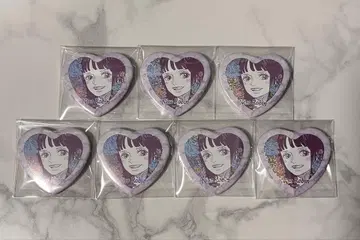 ONE PIECE 하트 캔뱃지 로빈