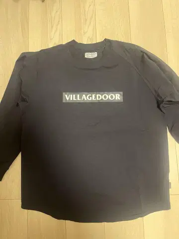 CAPTAINS HELM VILLAGEDOOR 로고 긴팔 티셔츠 L