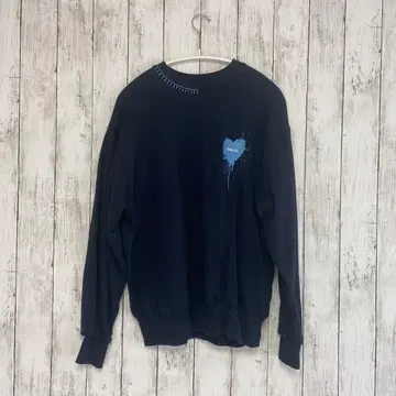 ONCILY 하트 로고 맨투맨 네이비 SMALL