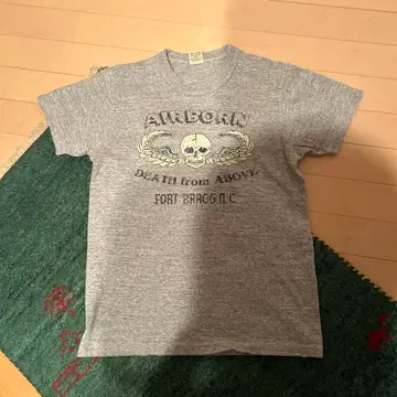 버즈릭슨 T셔츠 S 사이즈