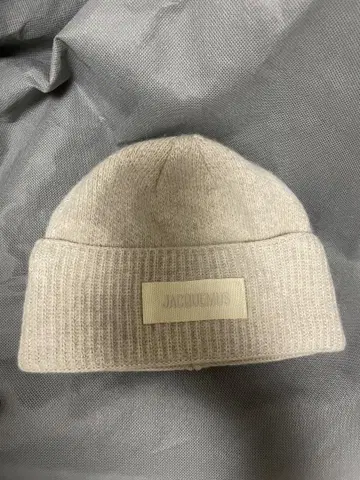 JACQUEMUS 베이지 니트 모자