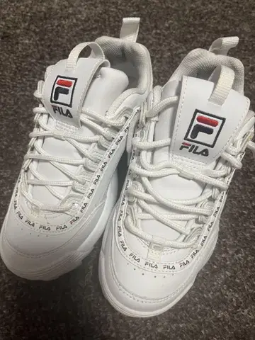 통굽 스니커즈 FILA 화이트 스니커즈 23.0cm