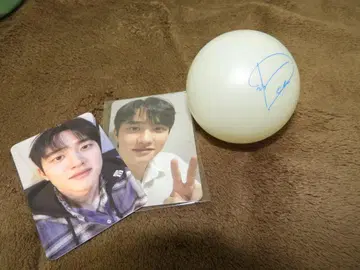 [ D.O. ] 사인볼 & 트레카세트
