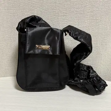 블랙 숄더백