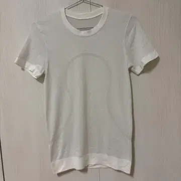 룰루레몬 T셔츠 화이트 swiftly