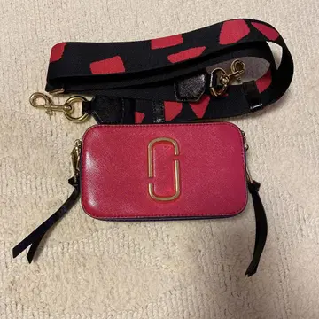 컨디션 최상 MARC BY MARC JACOBS 스냅샷