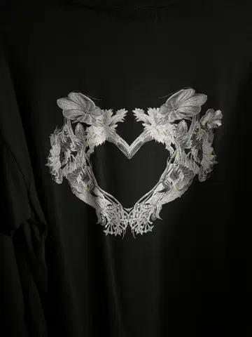 Melt the lady gothic long T-shirts