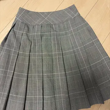 그레이 체크 무늬 플리츠 미니 스커트