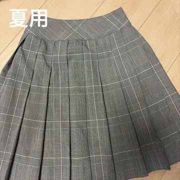 그레이 체크 무늬 플리츠 스커트