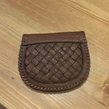 브라운 가죽 접이식 지갑 뜨개질 디자인