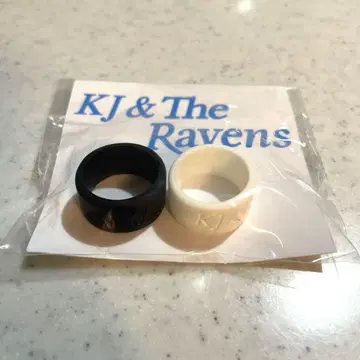 [ 새상품 미개봉품 ] The Ravens 러버 반지