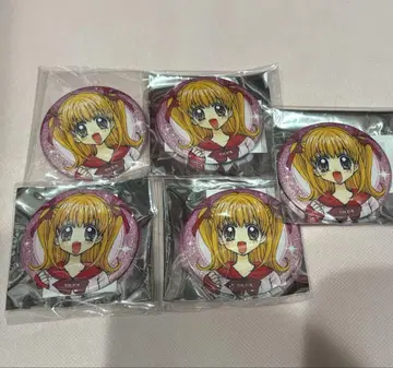 피치피치 피치 원작 루치아 글리터 캔뱃지