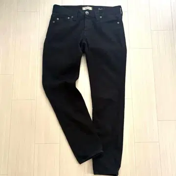 야누크 패트리샤 스트레치 데님 스키니 블랙 25 여성용