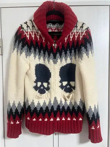 GEMMA.HUOMO 스컬 패턴 코위찬 니트 스웨터