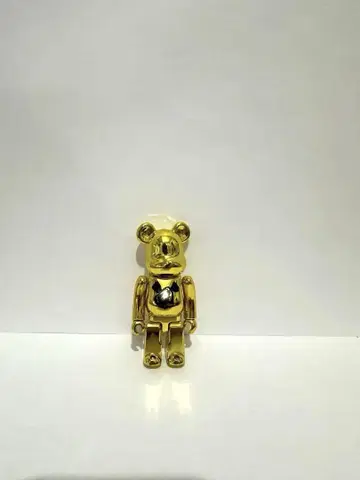 BE@RBRICK 베어브릭 100% 골드 컬러 삼대 어무 하마다 시게오