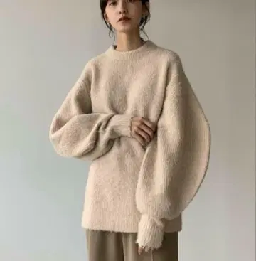 CLANE ROUND SLEEVE MOHAIR KNIT TOPS