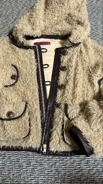 BUBBLE GUM ANNA SUI 플리스 자켓