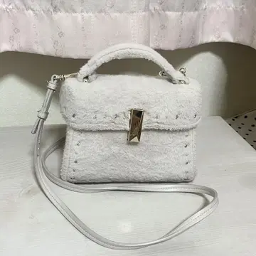 CELFORD [뤼탕] 비쥬 스터드 퍼 미니백 아이보리