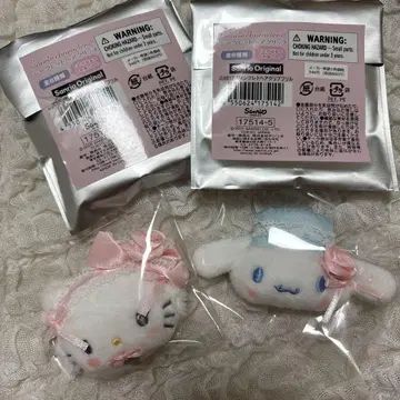 새상품 산리오 시크릿 헤어 클립 챠미키티 시나몬 2개 세트