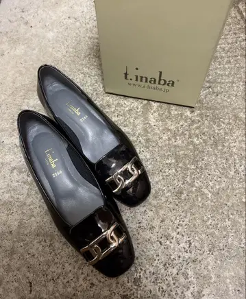 t.inaba 블랙 펌프스 22.5cm