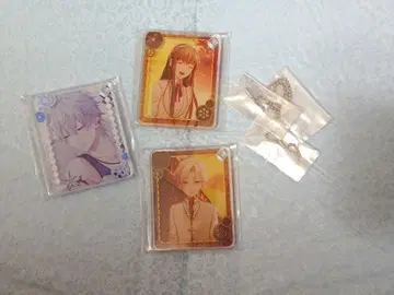 100엔, 나데시코 아크릴 키링