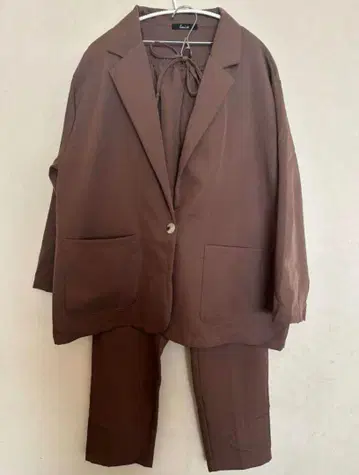 브라운 셋업 M 사이즈