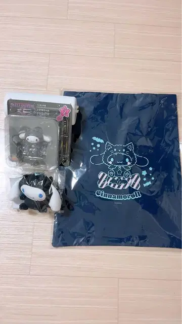 산리오 해피 복권 할로윈 2025 / 시나모롤 3세트