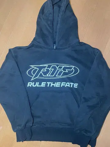 RULE THE FATE x REDLINE 후드티 HIRO 착용