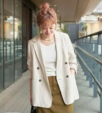 B.C STOCK 프렌치 린넨 테일러드 자켓 베이지